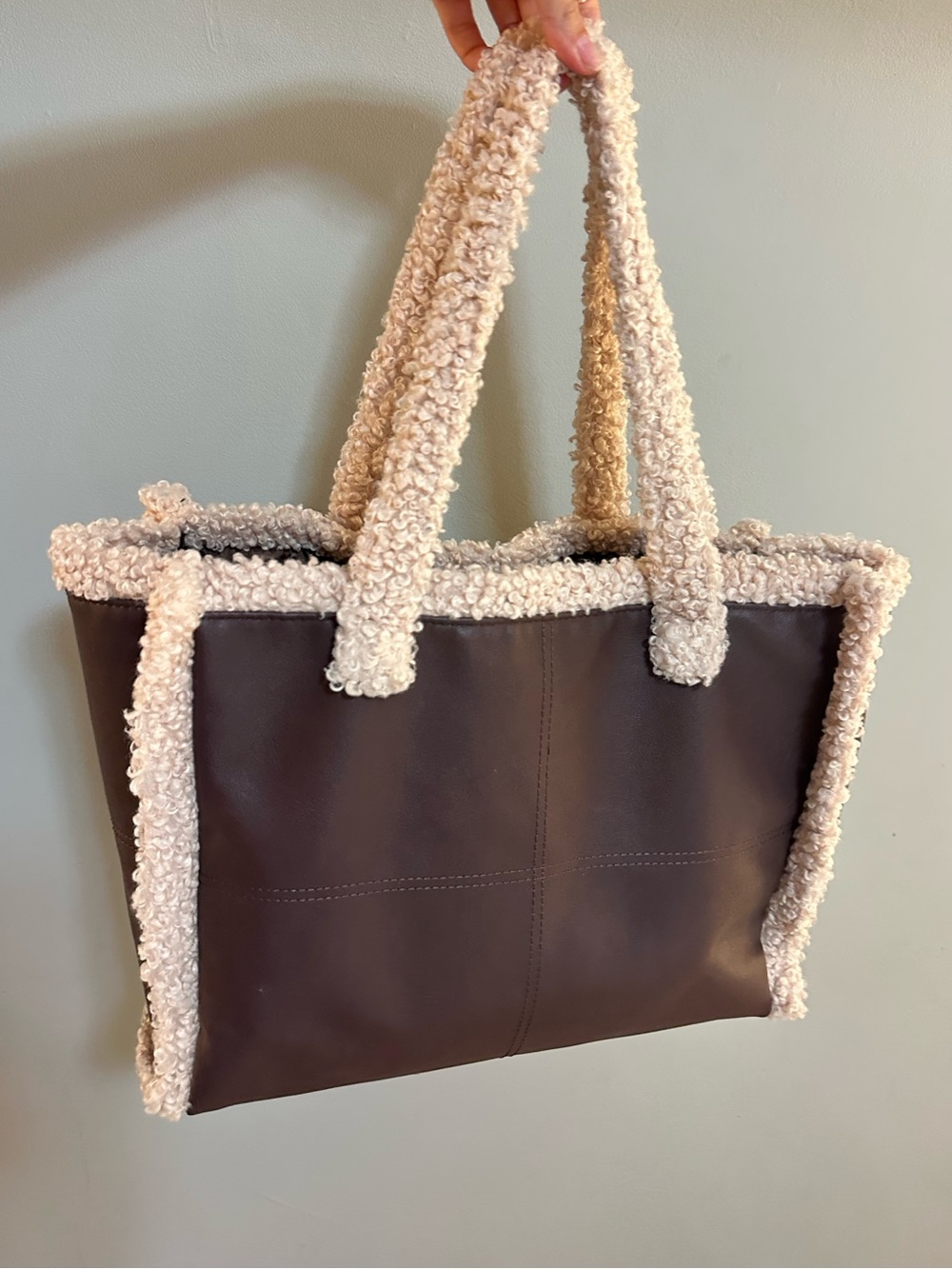 Plush-Trim Faux Leather Tote Bag in Dark Brown and Cream